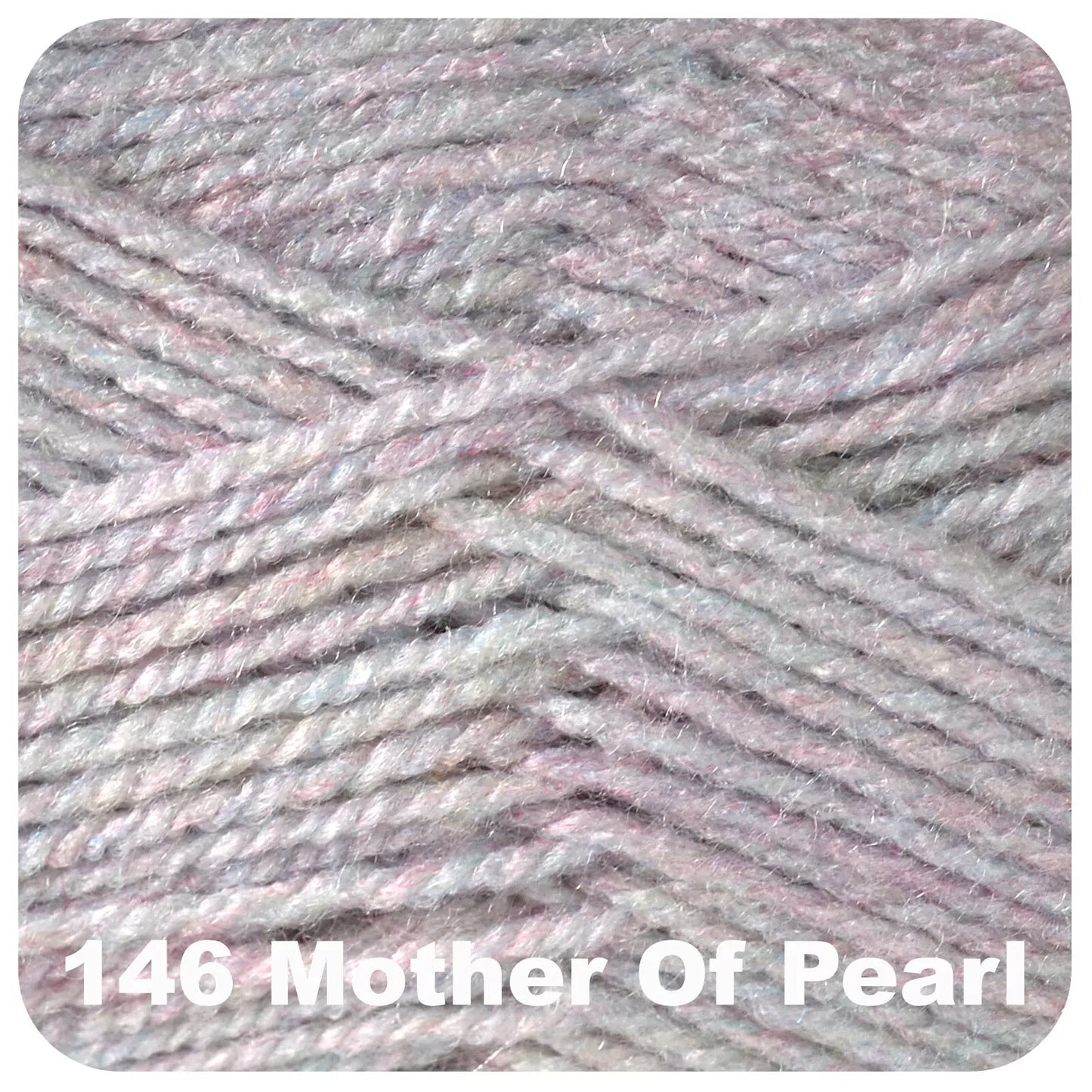 Cygnet Deluxe dk 100g - 146 Mother Of Pearl