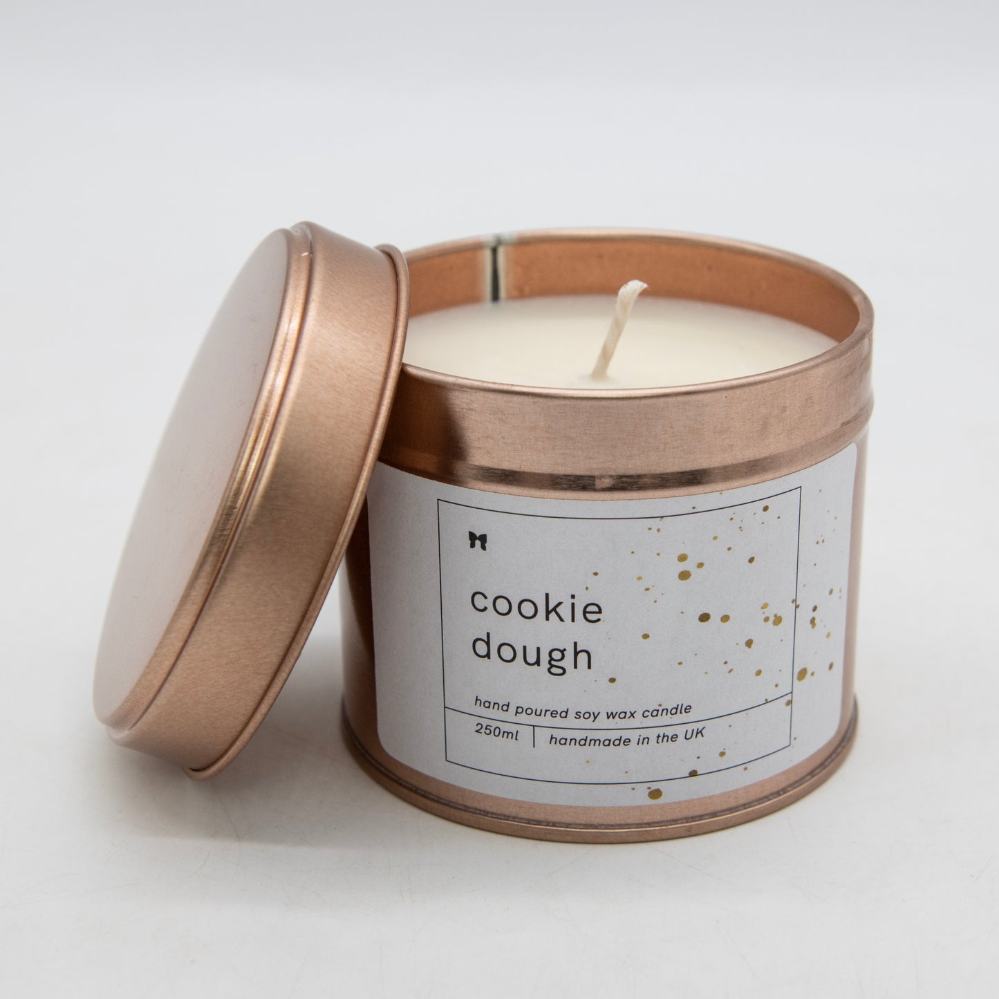 Re:loved Luxury Scented Candle - Cookie Dough