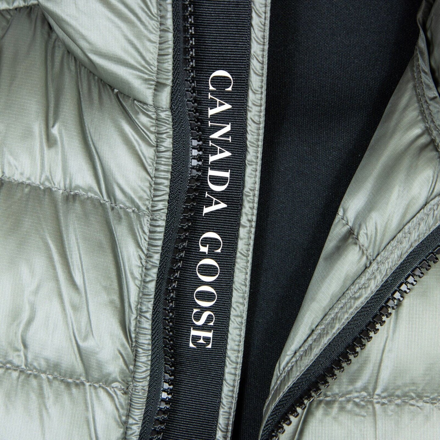 Canada Goose puffer jacket Crofton hoodie sage brush  RRP £850 (#H1)